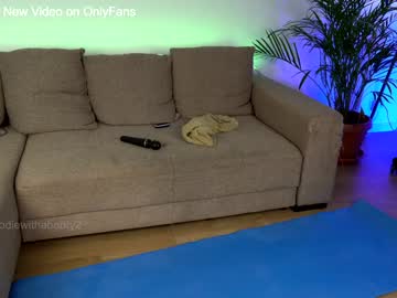 webcam girl naughtyrider69 today image #1469740
