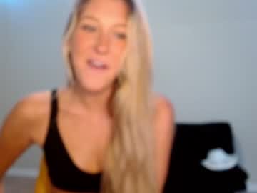 webcam girl addisonvodka today image #1941820