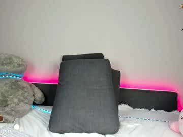 webcam girl sophie_5 today image #377435