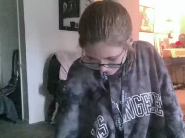 webcam girl vibzeenlove21 today image #2581622