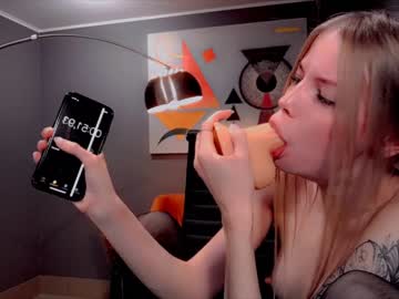 webcam girl leiavelvet today image #2630218
