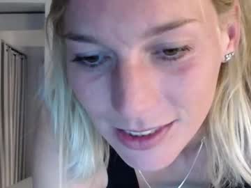 webcam couple joannadea today image #3088920