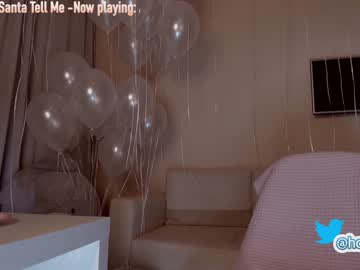webcam girl hollyextra today image #1066423