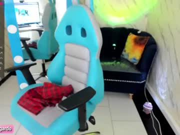 webcam girl sweet_littleee today image #2727152