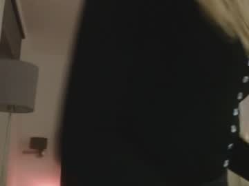 webcam girl bitter_moon today image #3176746