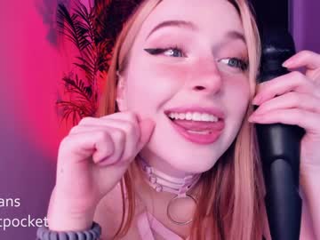 webcam girl pocketrocket_ today image #898819
