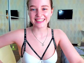 webcam girl demurelixir today image #1971397