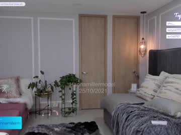 webcam girl _hannamiller today image #334343
