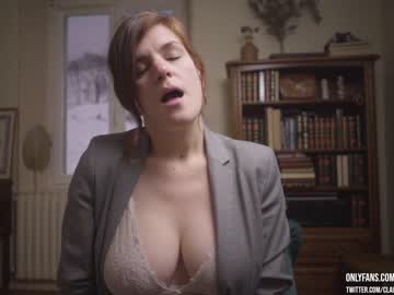 webcam girl claire_moulin today image #582316
