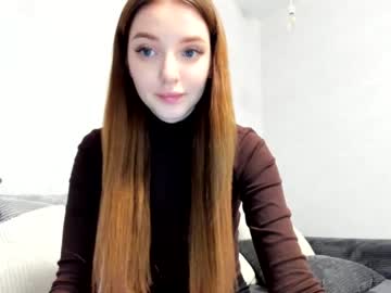 webcam girl olli_ver today image #3575077