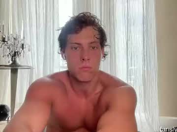 webcam man alex_islive today image #5417