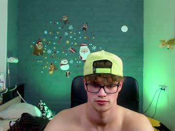 webcam man vini_b_black today image #738908
