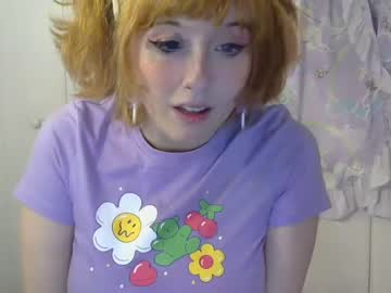 Cam for xoxo_peachy