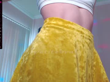 webcam girl petitebrat today image #1388300