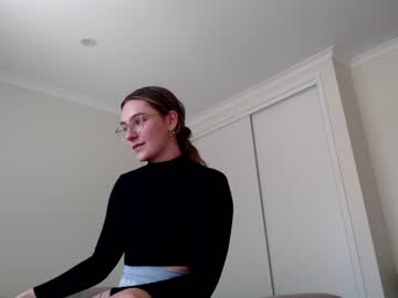 webcam girl maree_eee today image #3170666