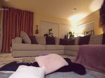 webcam girl arielking69 today image #2268533