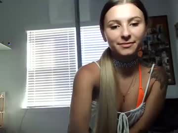 webcam girl raetre today image #2946992