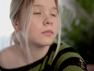 webcam girl isoull today image #1502596