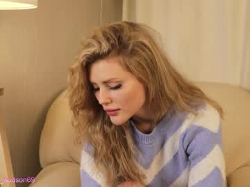 webcam girl bettyhudson today image #1215119