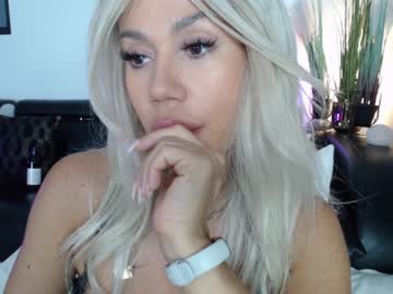 webcam girl marrylouanne today image #2539484