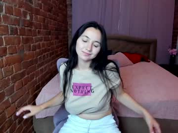 webcam girl agnes_shy_ today image #2307546