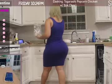 webcam girl milavalentinax today image #2775783