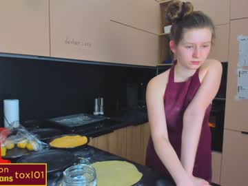 webcam girl toxl today image #1116855