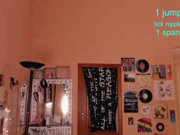webcam girl hannah_look3r today image #1531120