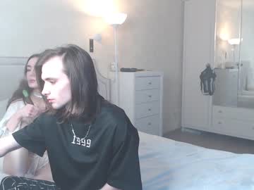 webcam couple dealerslat today image #1668016