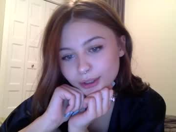 webcam girl llilcandy today image #3336819