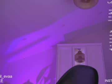 webcam girl lil_eva today image #2680524