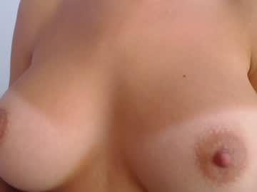 webcam girl eat_mee_out today image #2645150