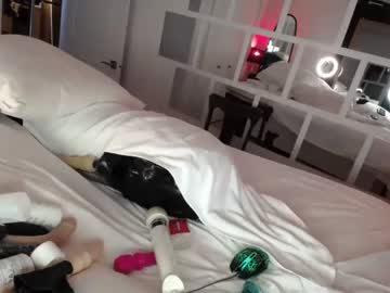 webcam couple mathewandvictoria today image #3737874
