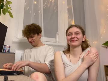 webcam couple boombongo today image #3857217