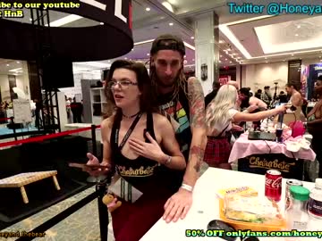 webcam couple honeyand_thebear today image #3450095