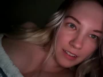 webcam girl mariah95 today image #1564872