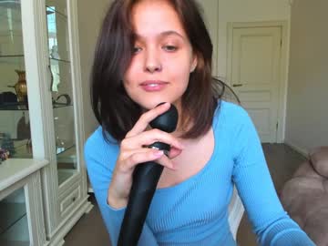 webcam girl adriana_hill today image #2543173