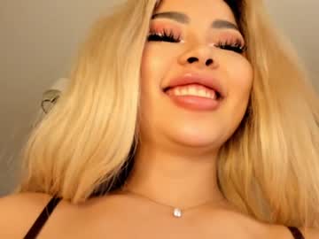 webcam girl bae_suz today image #439310