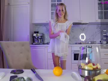 webcam girl krissone today image #3068622