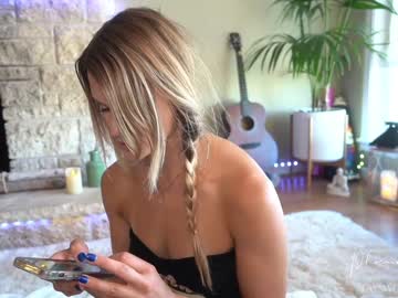 webcam girl phoenix_taylor today image #1972472