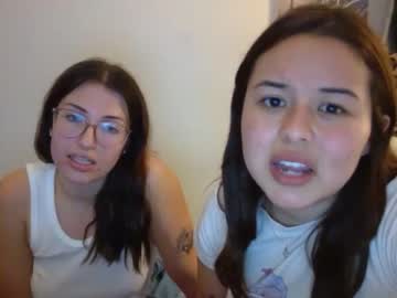 webcam couple pinacoladagals today image #1327036