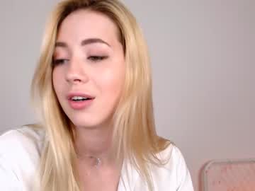 webcam girl emmi_rosee today image #1394878