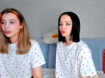 webcam couple misseliss today image #4078660