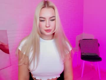 webcam girl 8a8y_nura today image #904214