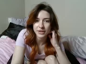 webcam girl milkywhiiite today image #2362159