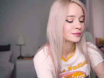 webcam girl daddystrouble today image #1240458