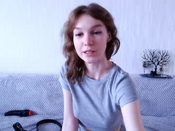 webcam girl the_mayhem_ today image #3931179