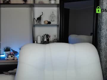 webcam girl adrykilly today image #409962