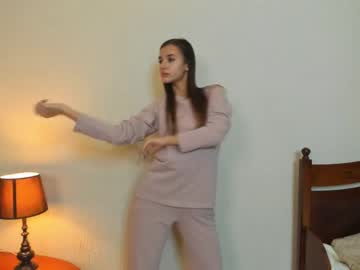 webcam girl koniginb today image #3979985
