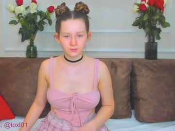 webcam girl toxl today image #892844